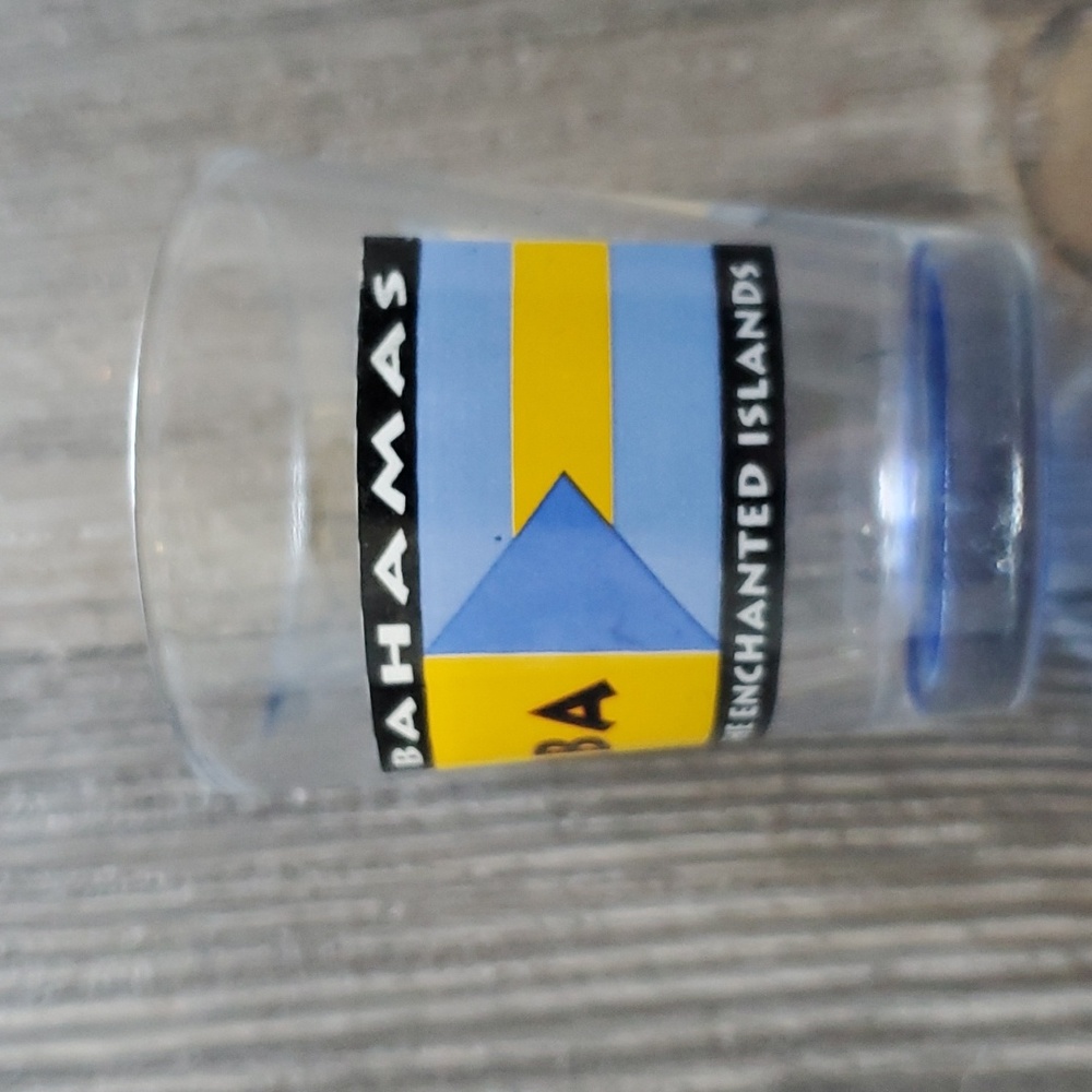 Bahamas the enchanted islands shot glass